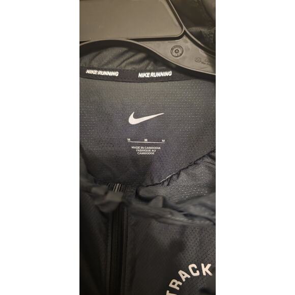 Nike Women’s Lightweight Hooded Running Black, M High-school Track Field Crater - Picture 5 of 7